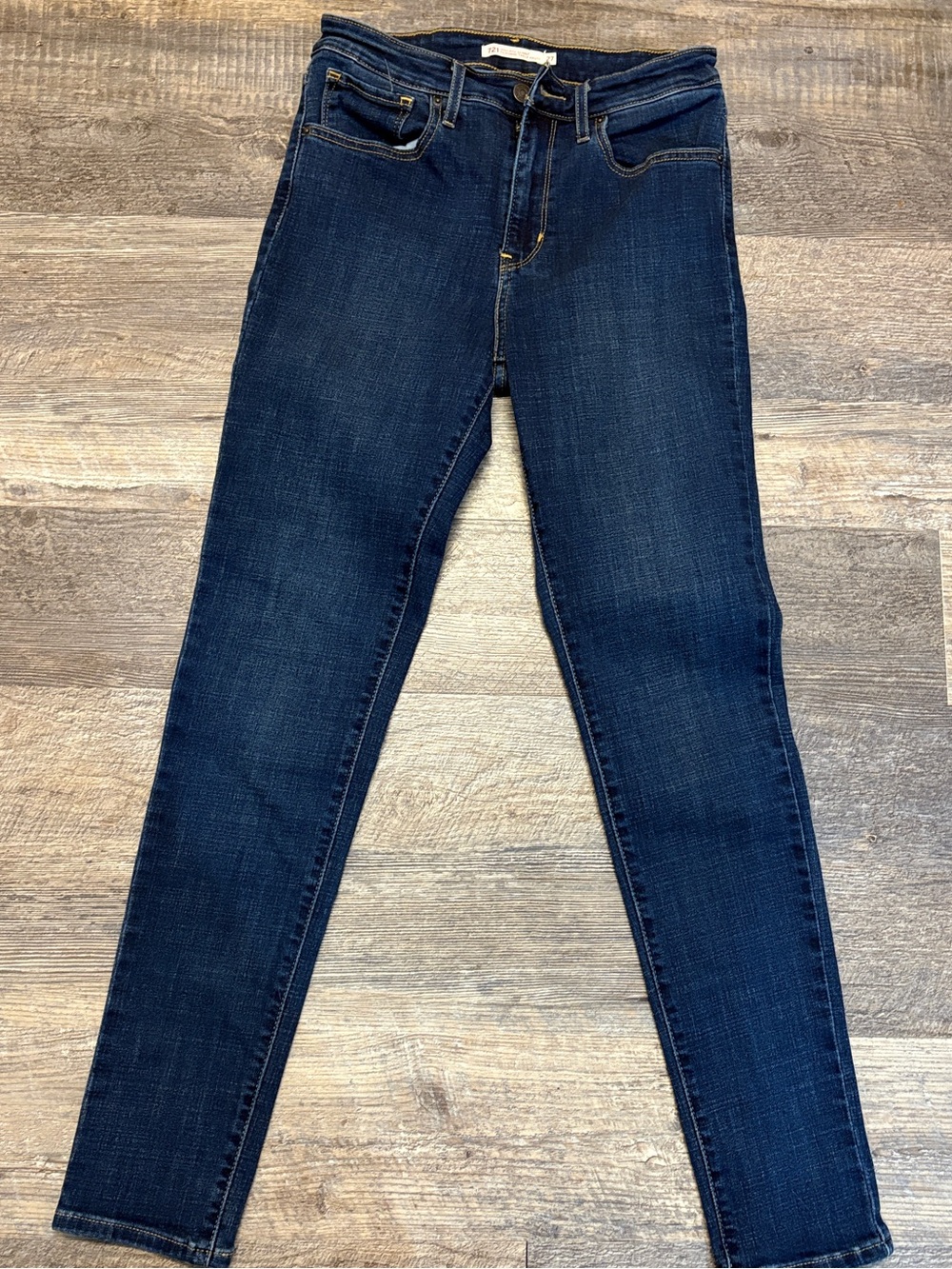 Levi's Dark Blue Skinny High-Rise Jeans